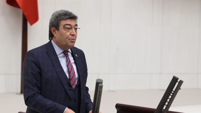 Milletvekili Ataş: “TOKİ projesi hak sahiplerine 4 yıl önce verilen sözler tutulmalı”